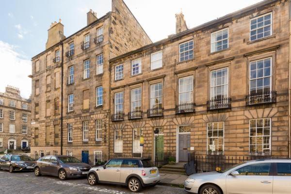 Light And Spacious 2 Bedroom Flat In Heart Of Edinburgh Edimburgo Exterior foto