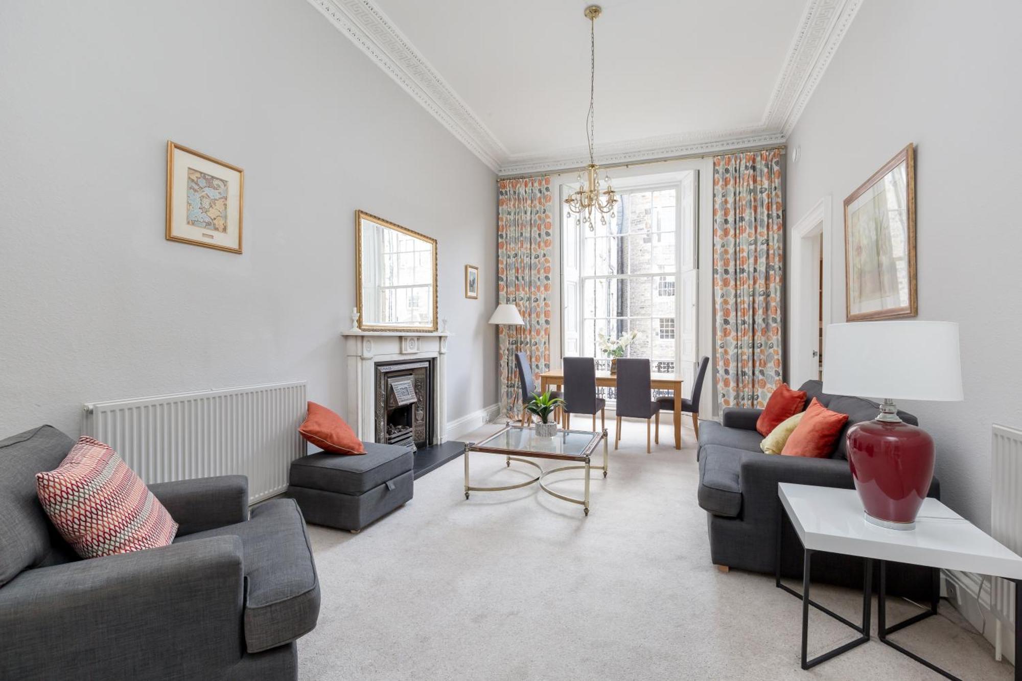 Light And Spacious 2 Bedroom Flat In Heart Of Edinburgh Edimburgo Exterior foto